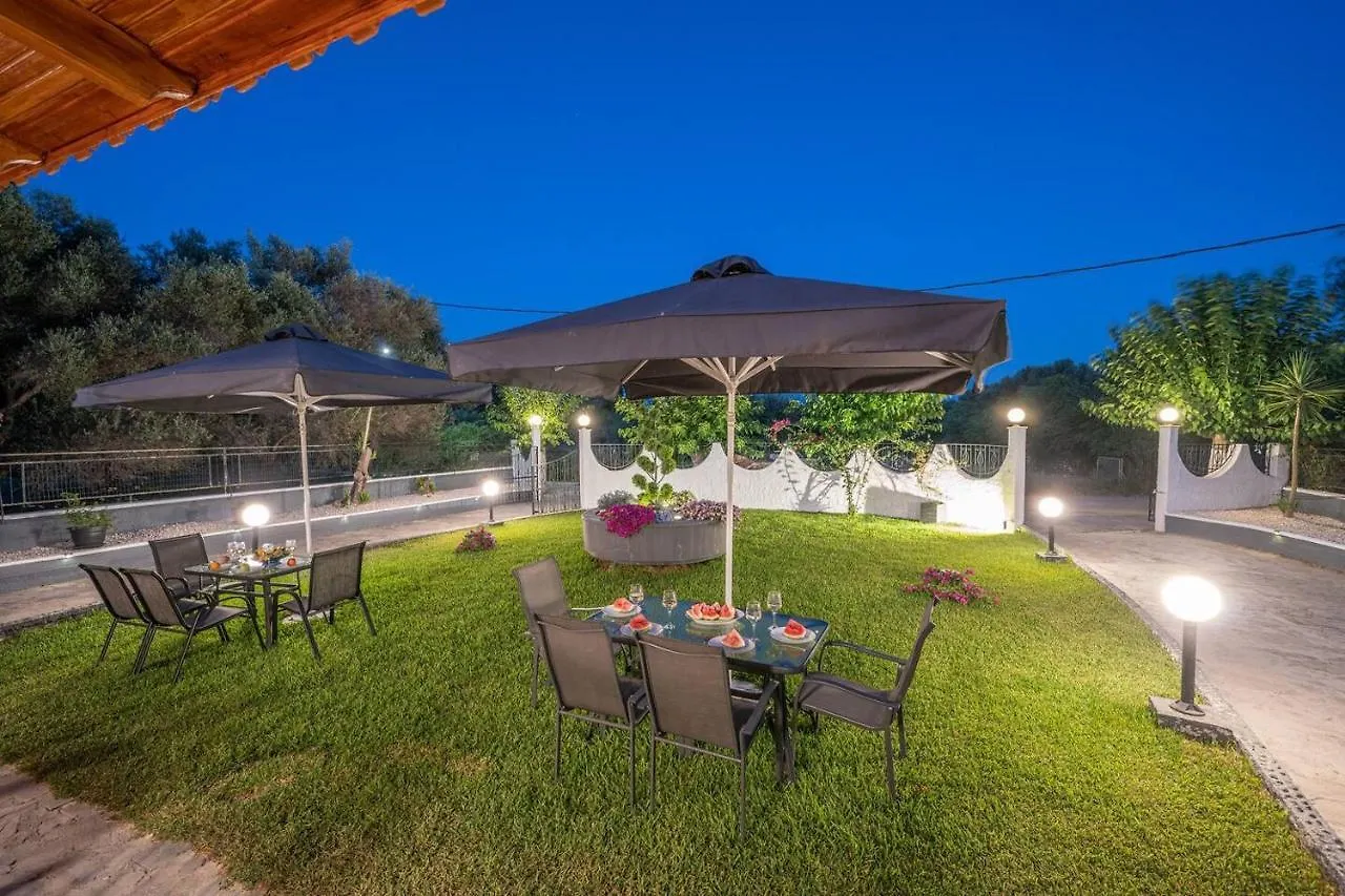 Afroditi Holiday Home - Blue Apartment Svoronata