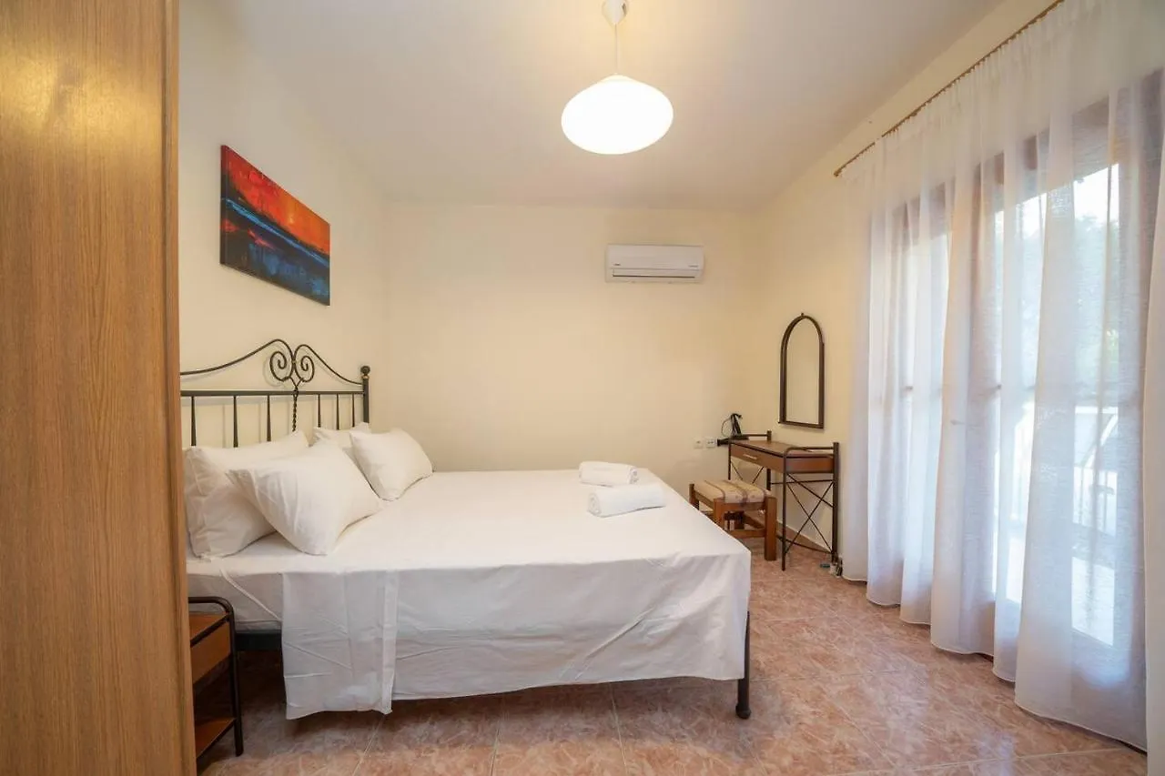 Afroditi Holiday Home - Blue Apartment Svoronata